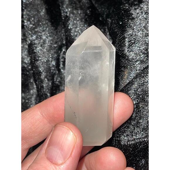 2.  Inclusion Quartz - Picture 4 of 7